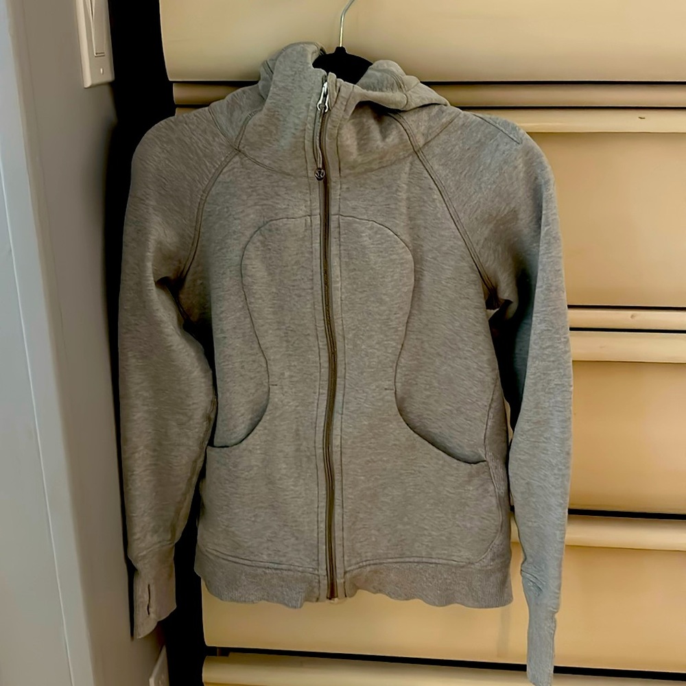 Lululemon XS (0/2) grey zip-up scuba hoodie